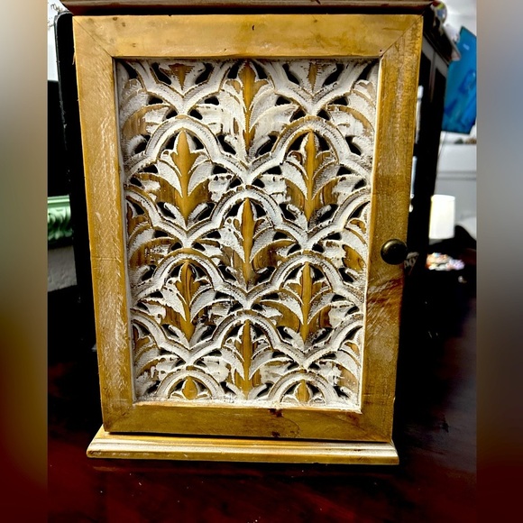 Hanging jockey box! - Picture 1 of 5